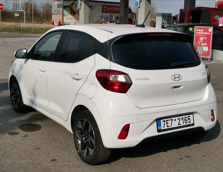 Hyundai i10 Hatchback 1,2 l 57 kw