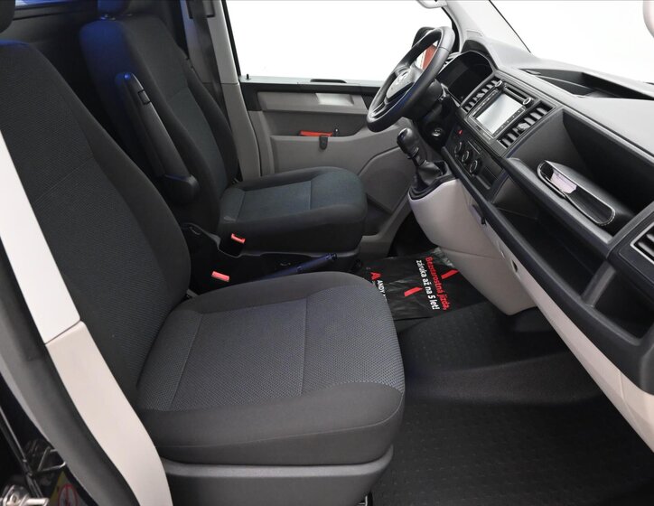 Volkswagen Transporter Skříň 2,0 l 75 kw