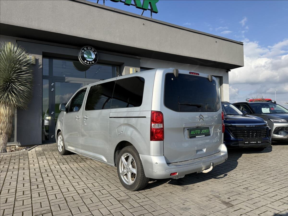 Citroën SpaceTourer MPV 2,0 l 130 kw