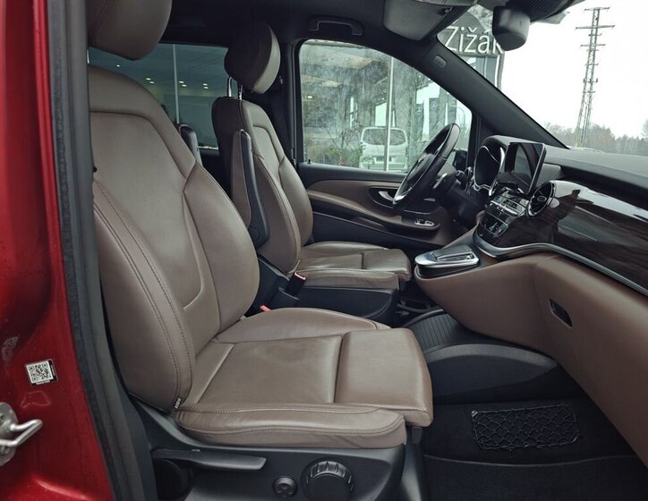 Mercedes-Benz Třídy V VAN-Minibus 2,0 l 174 kw