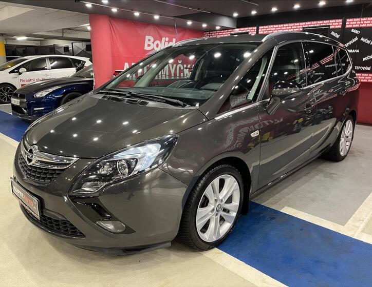 Opel Zafira 1