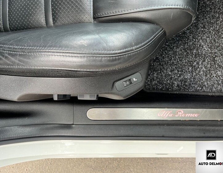 Alfa Romeo Giulietta 32