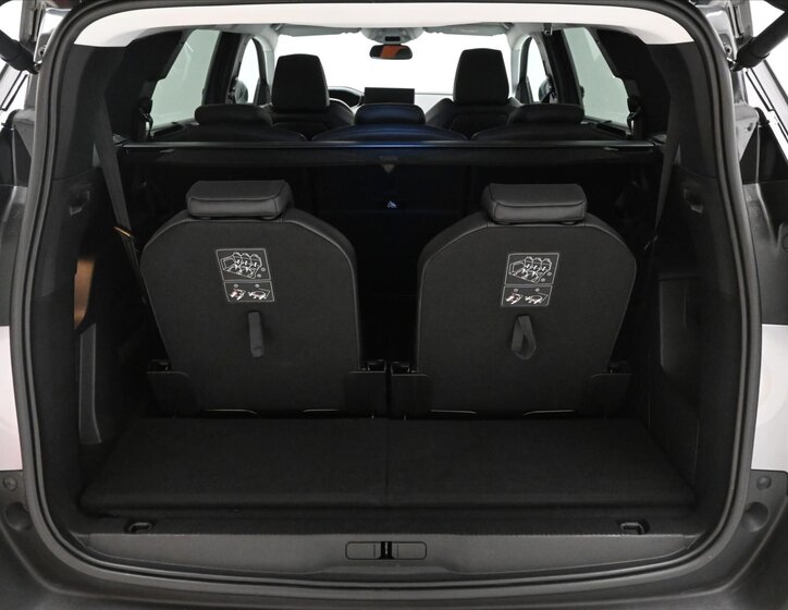 Peugeot 5008 SUV / Terénní 1,5 l 96 kw