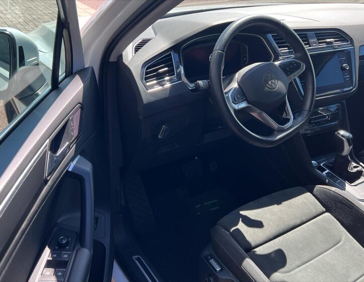 Volkswagen Tiguan Kombi 1,5 l 110 kw