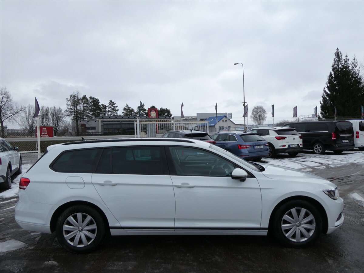 Volkswagen Passat Kombi 2,0 l 110 kw