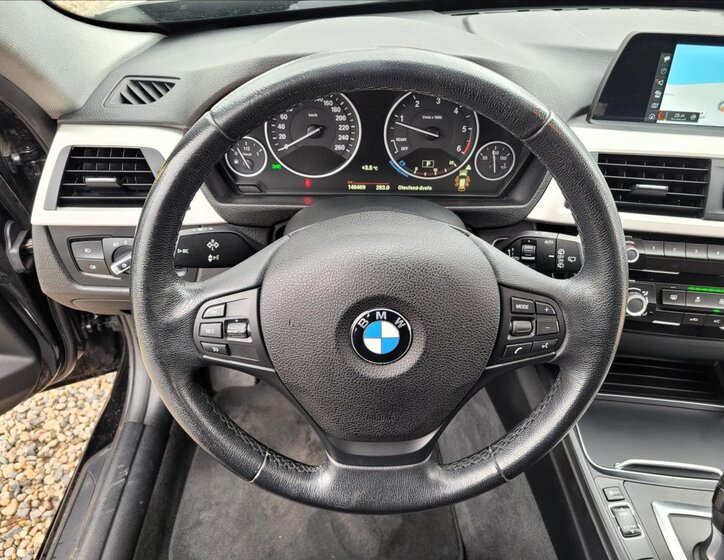 BMW Řada 3 Kombi 2,0 l 100 kw