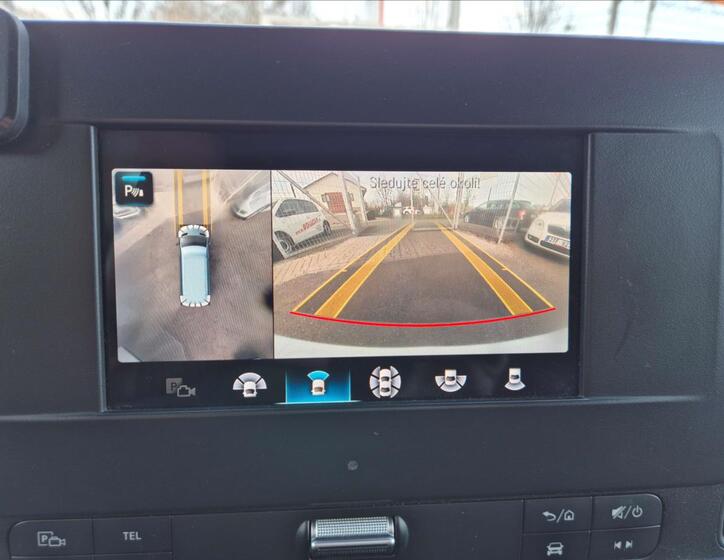 Mercedes-Benz Sprinter 29