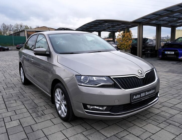 Škoda Rapid Sedan / Limuzína 999,0 70 kw