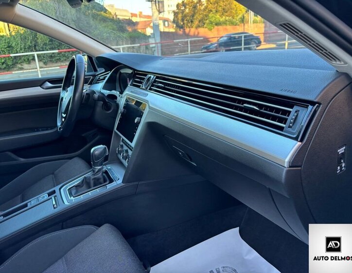 Volkswagen Passat Kombi 2,0 l 110 kw