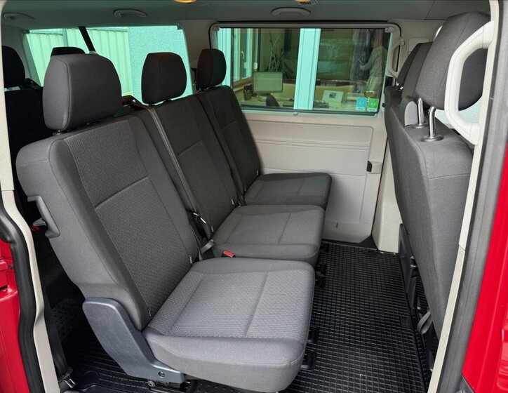 Volkswagen Transporter 22