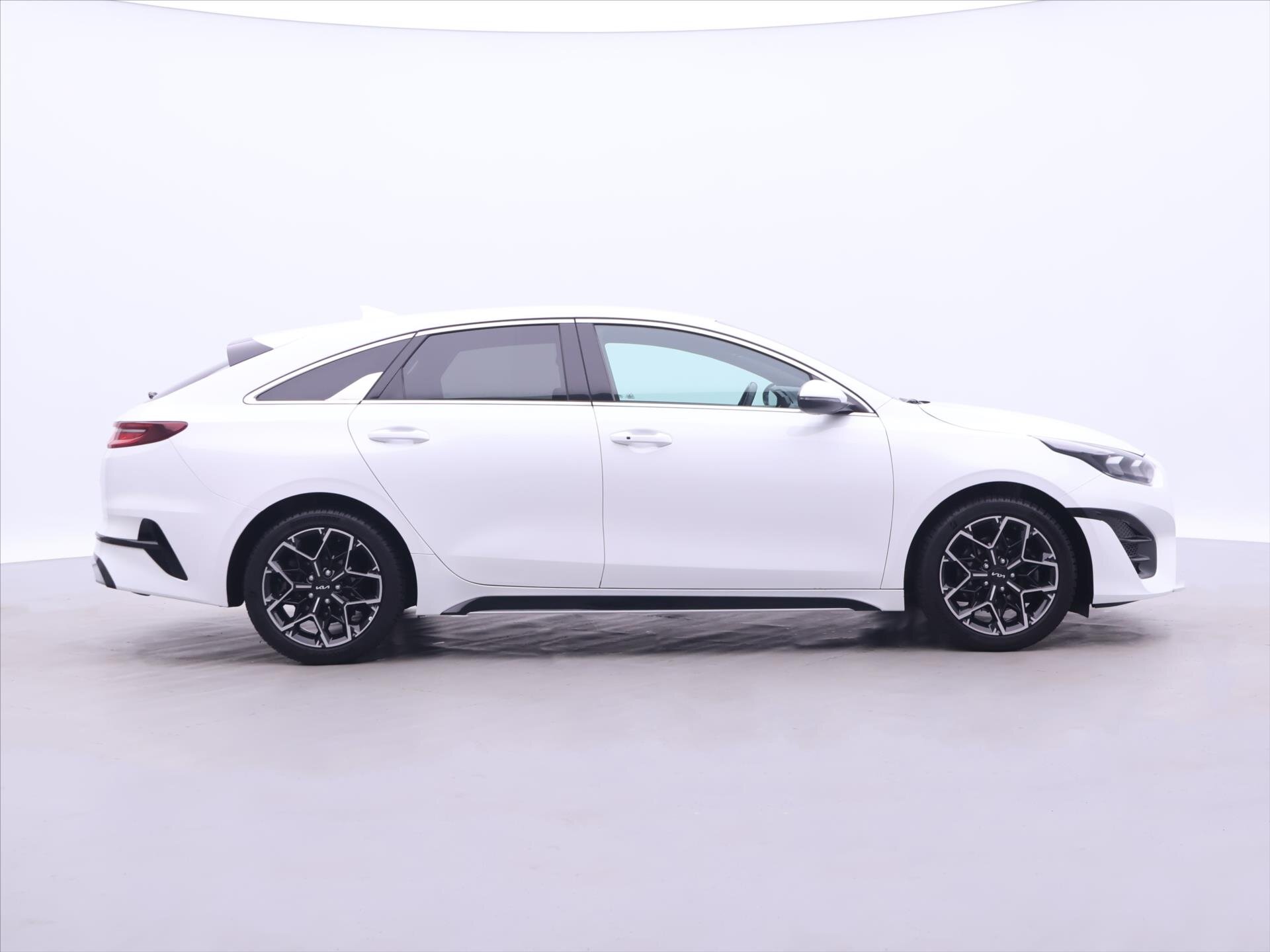 KIA ProCeed Hatchback 1,5 l 117 kw