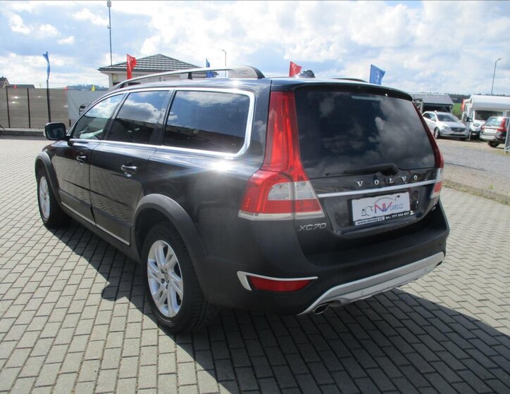 Volvo XC70 3