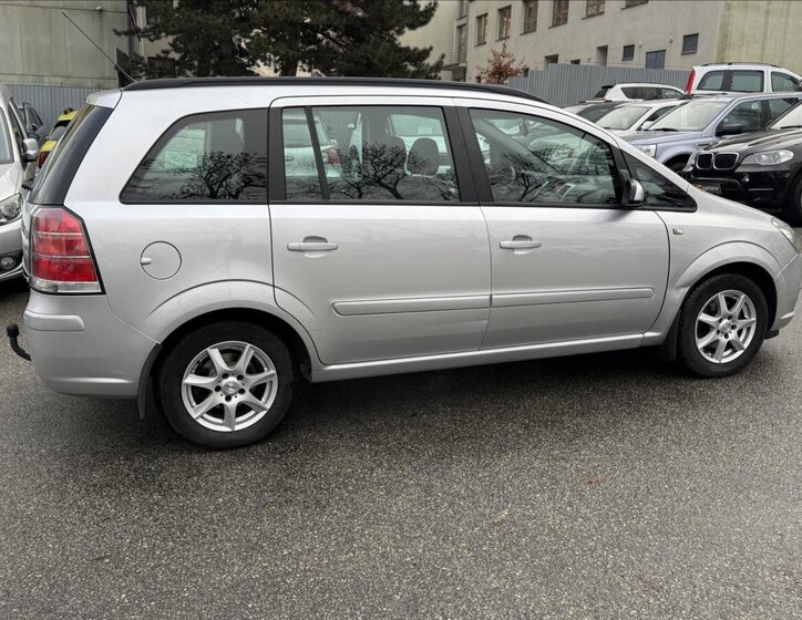 Opel Zafira 15