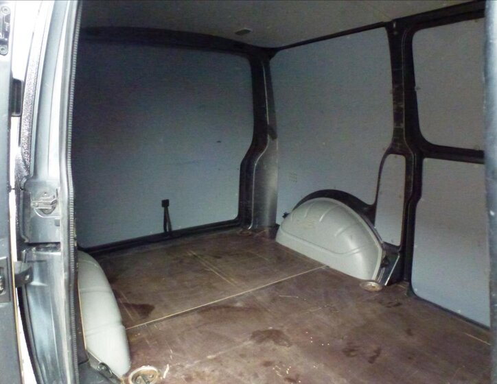 Volkswagen Transporter 25