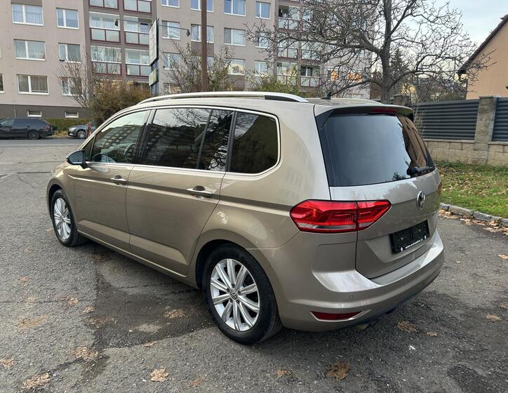Volkswagen Touran 3