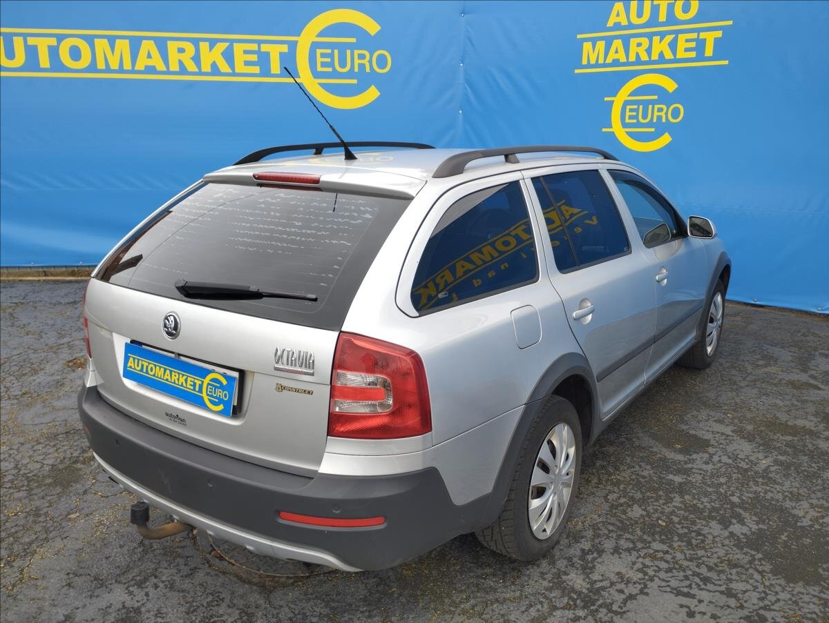 Škoda Octavia Kombi 2,0 l 103 kw