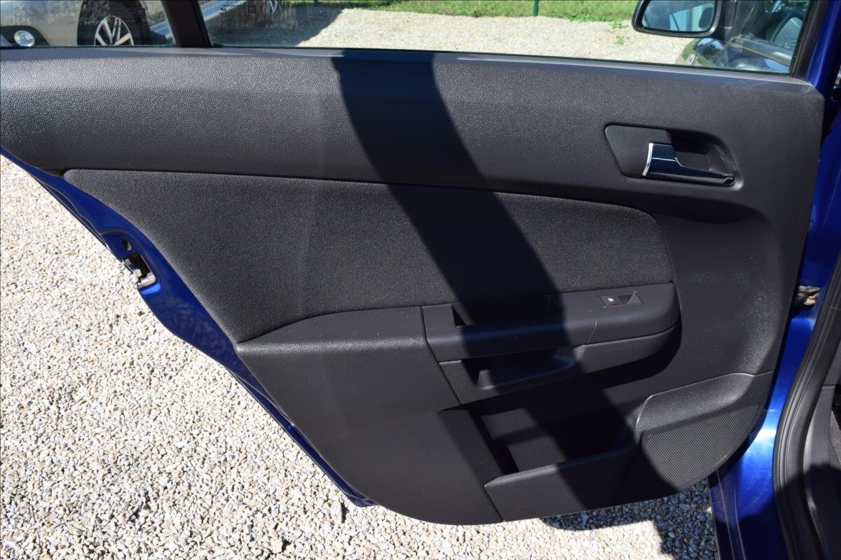 Opel Astra Kombi 1,9 l 74 kw