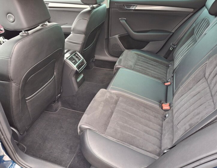 Škoda Superb Liftback 1,5 l 110 kw