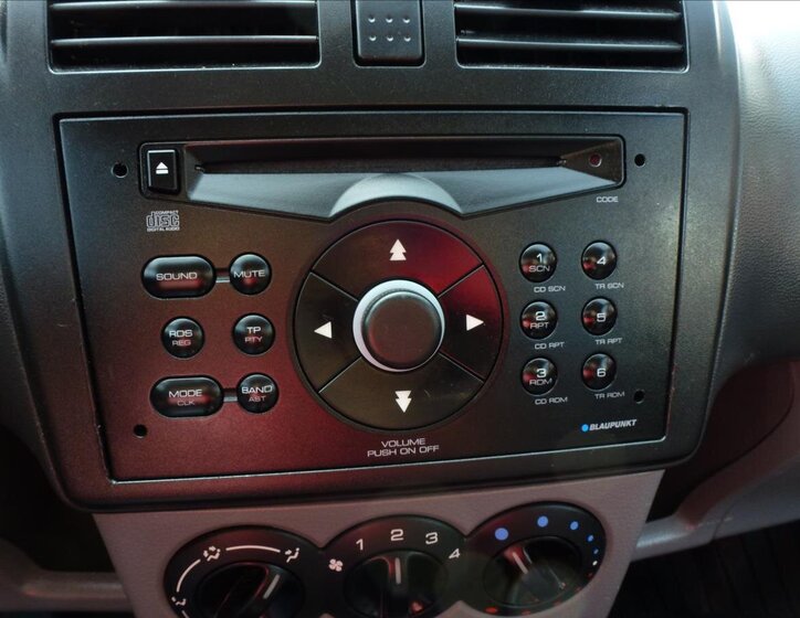 Suzuki Ignis Kombi 1,5 l 73 kw