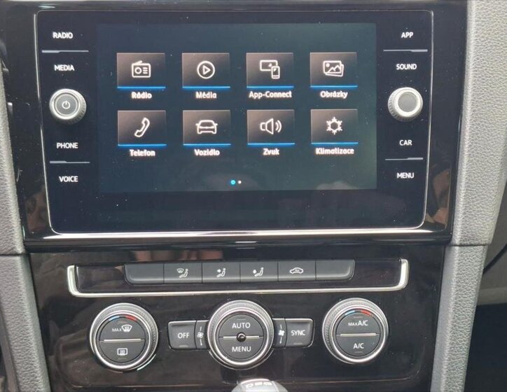 Volkswagen Golf Hatchback 1,4 l 110 kw