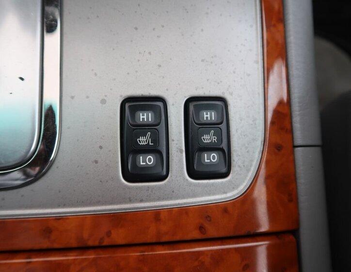 Toyota Land Cruiser SUV 4,7 l 175 kw