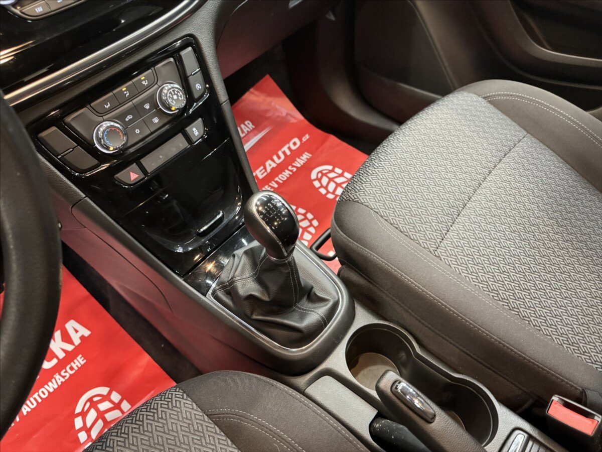 Opel Mokka SUV / Terénní 1,6 l 85 kw