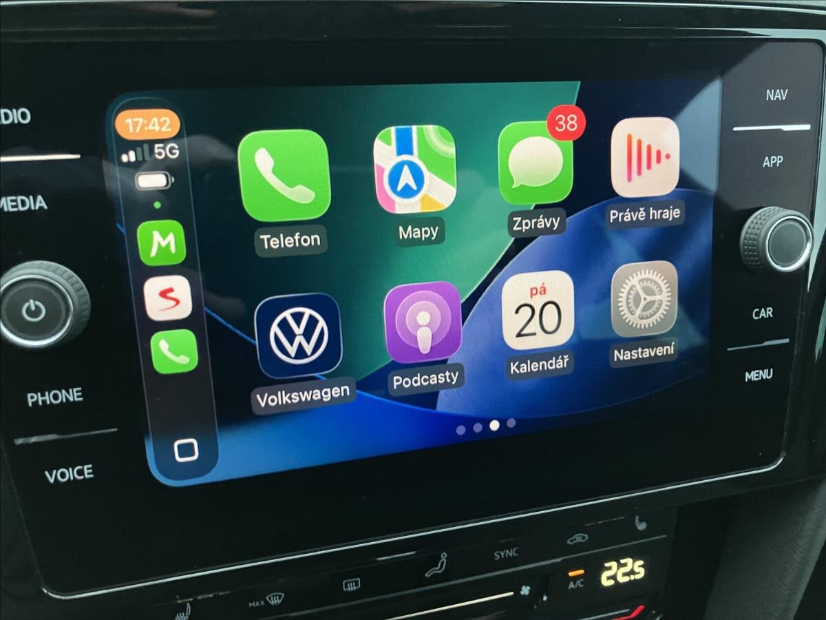 Volkswagen Passat Kombi 2,0 l 110 kw