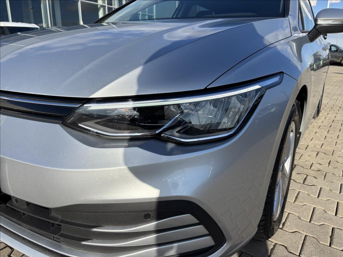 Volkswagen Golf Kombi 1,5 l 110 kw