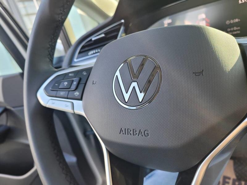 Volkswagen Touran MPV 1,5 l 110 kw