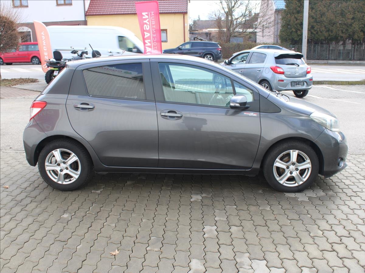 Toyota Yaris Hatchback 1,3 l 73 kw