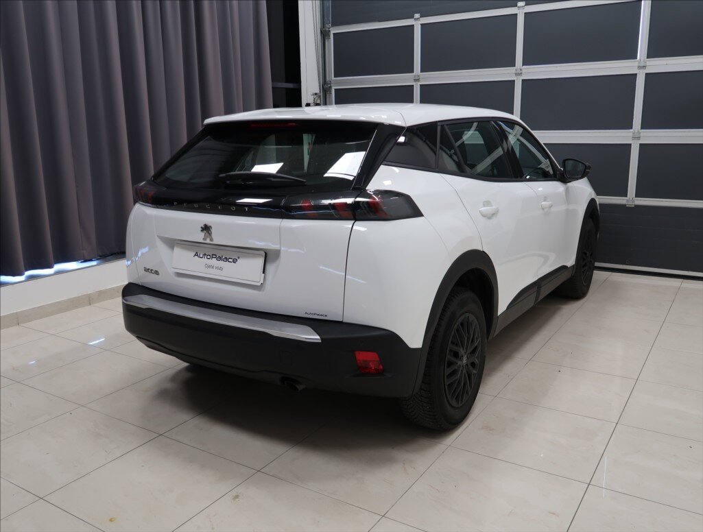 Peugeot 2008 SUV / Terénní 1,2 l 74 kw