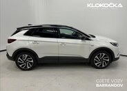 Opel Grandland X SUV / Terénní 1,2 l 96 kw