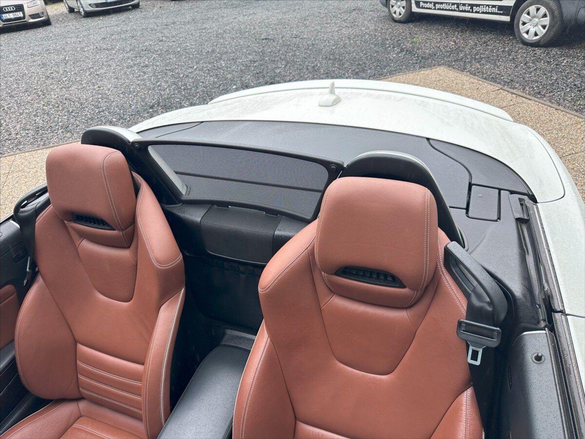 Mercedes-Benz SLC Kabriolet 3,0 l 270 kw