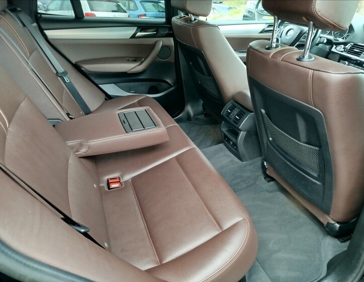 BMW X3 SUV / Terénní 3,0 l 190 kw