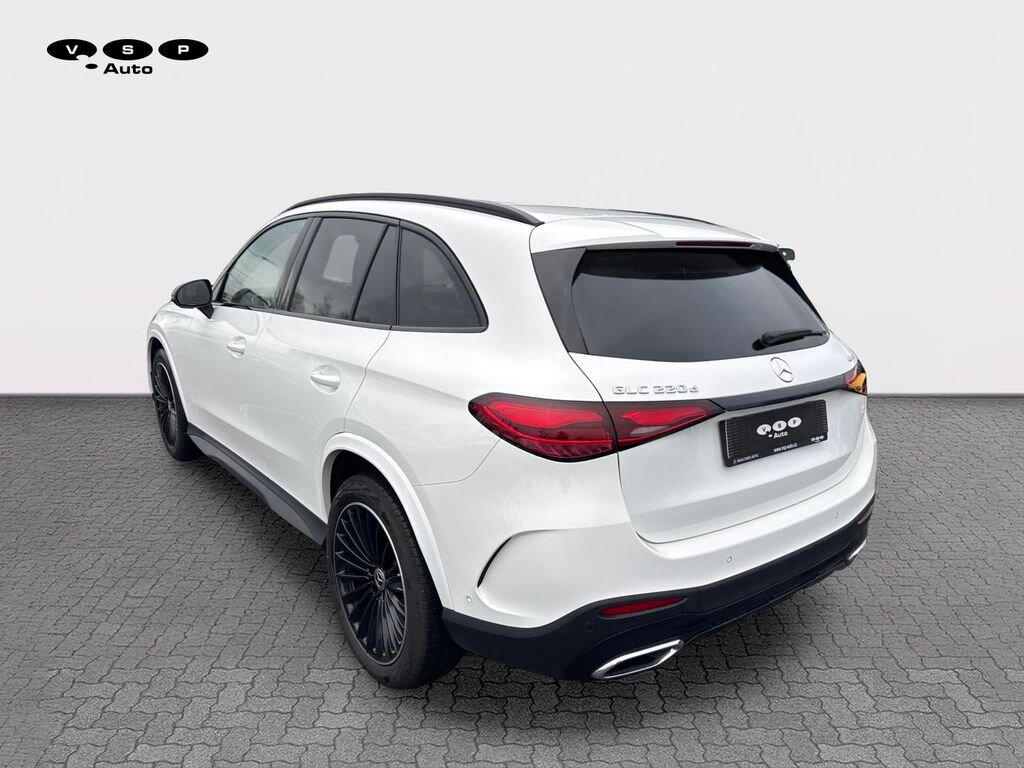 Mercedes-Benz GLC SUV / Terénní 2,0 l 145 kw