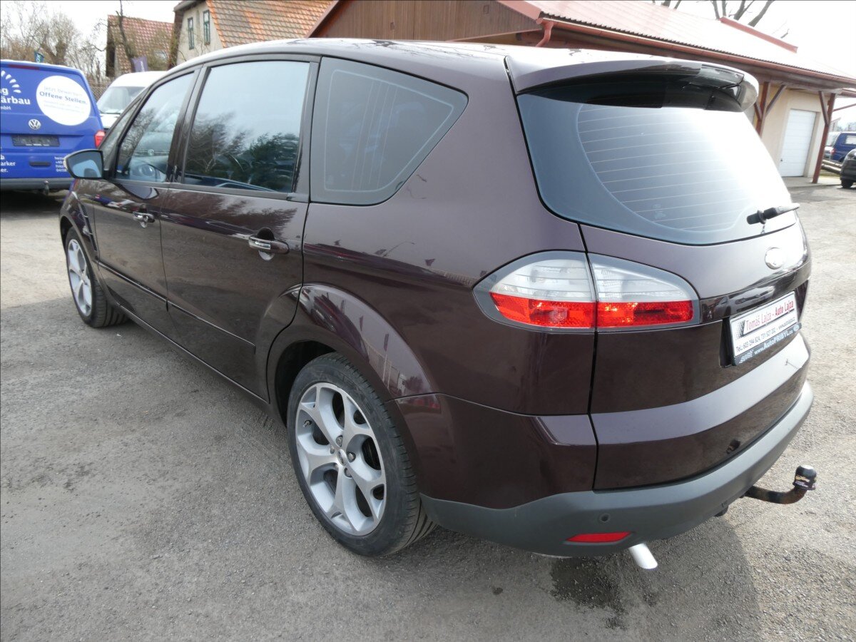 Ford S-MAX MPV 2,0 l 107 kw