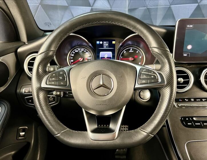 Mercedes-Benz GLC 13