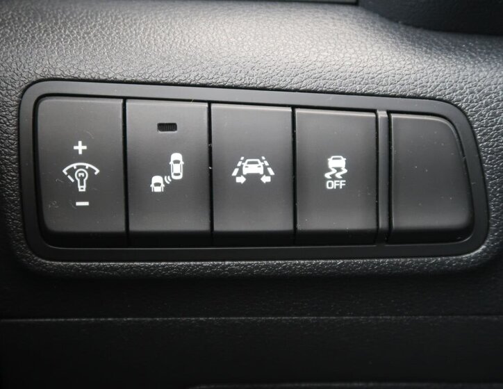 Hyundai Tucson SUV 2,0 l 100 kw