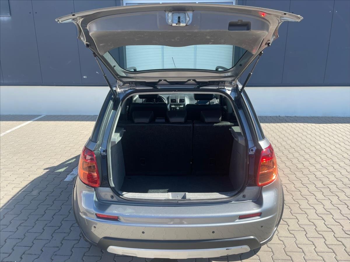 Suzuki SX4 SUV 1,6 l 88 kw