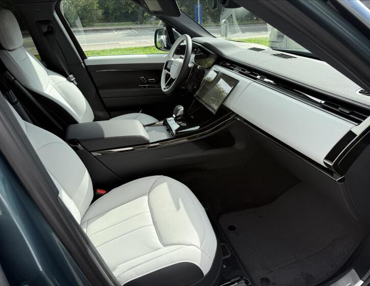 Land Rover Range Rover Sport 14