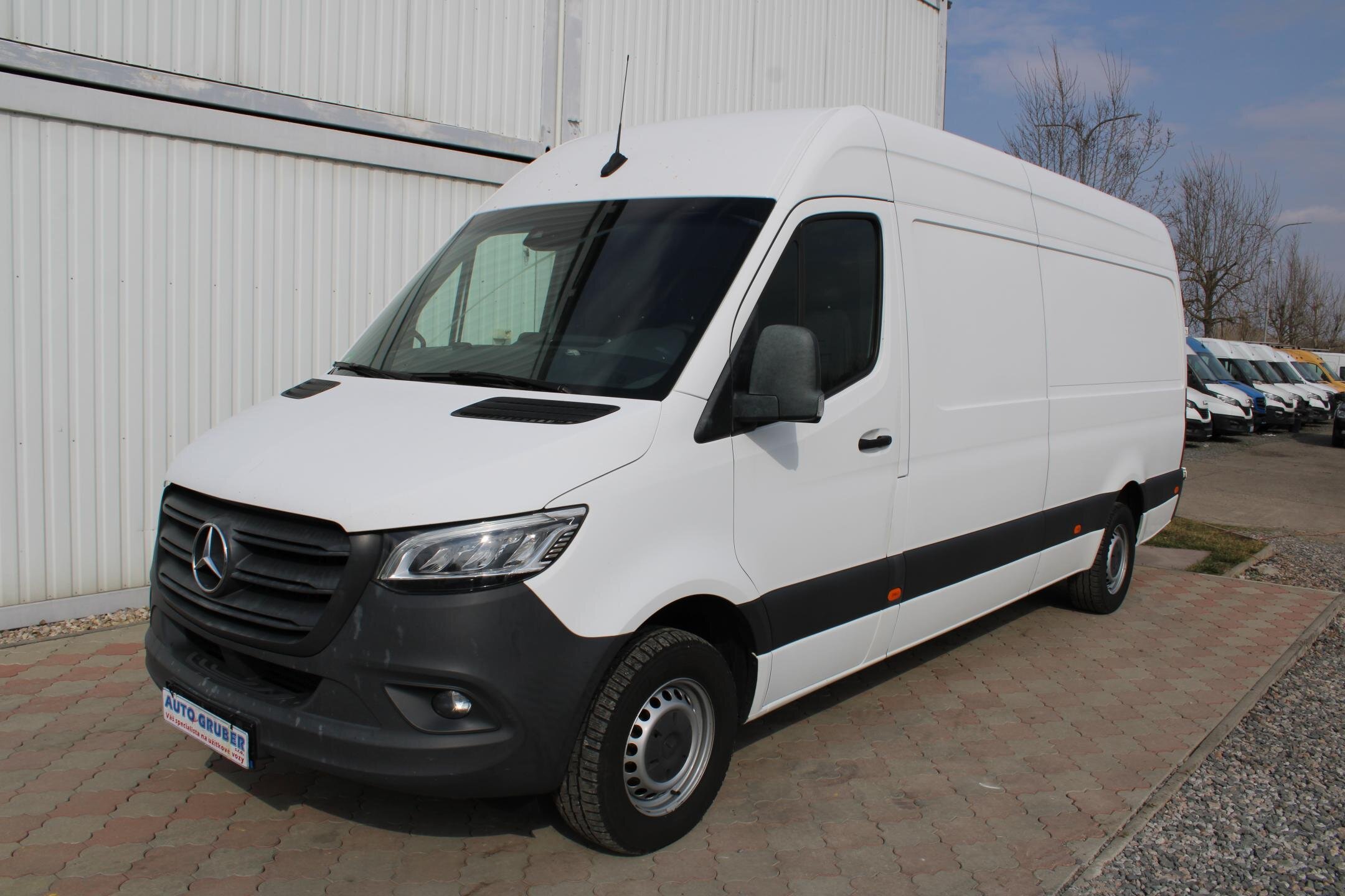 Mercedes-Benz Sprinter Užitková 2,1 l 120 kw