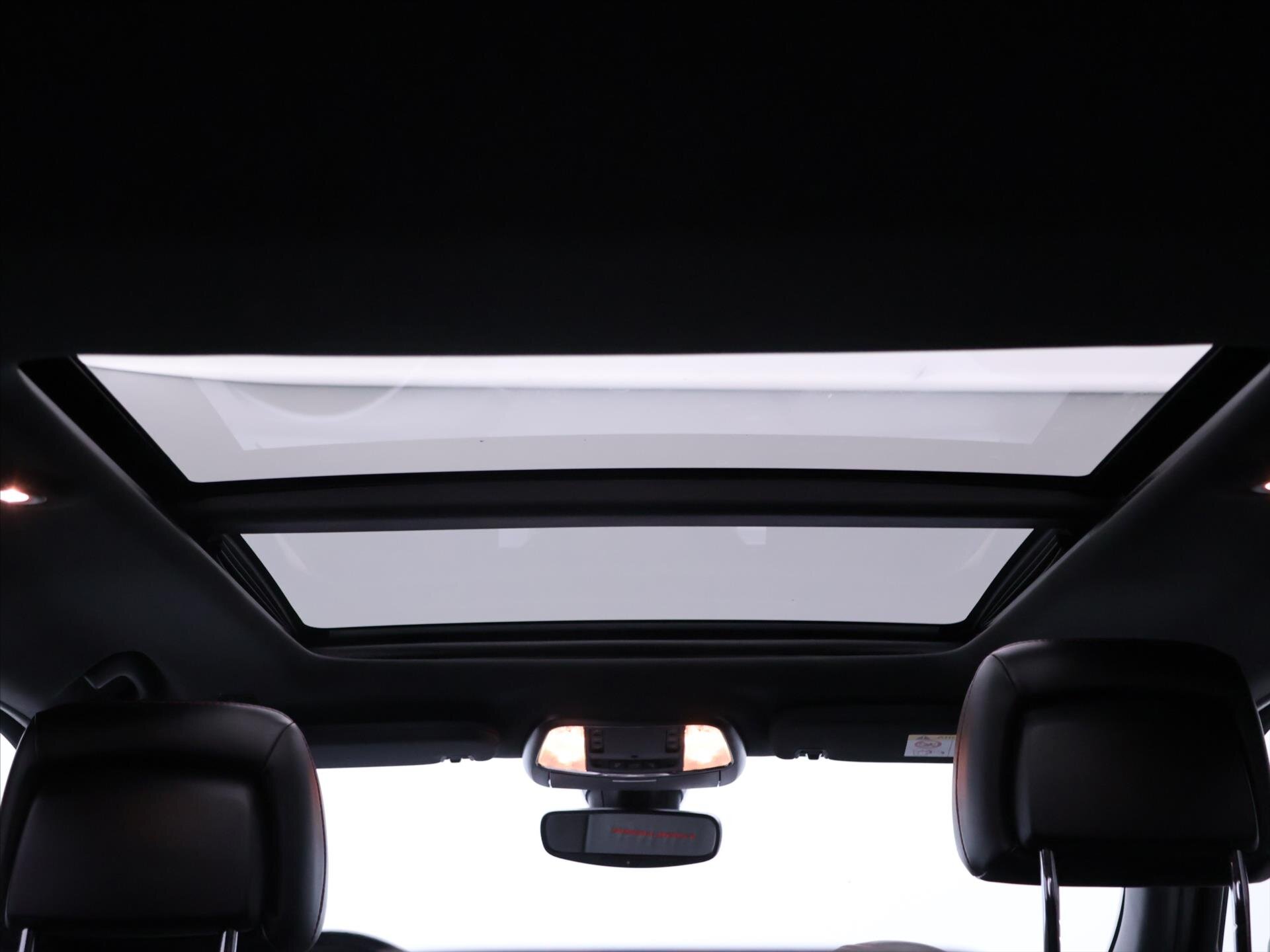 Jeep Grand Cherokee SUV 3,0 l 184 kw