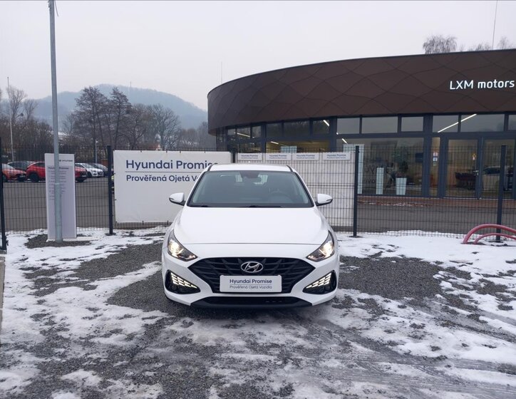 Hyundai i30 Hatchback 998,0 88 kw