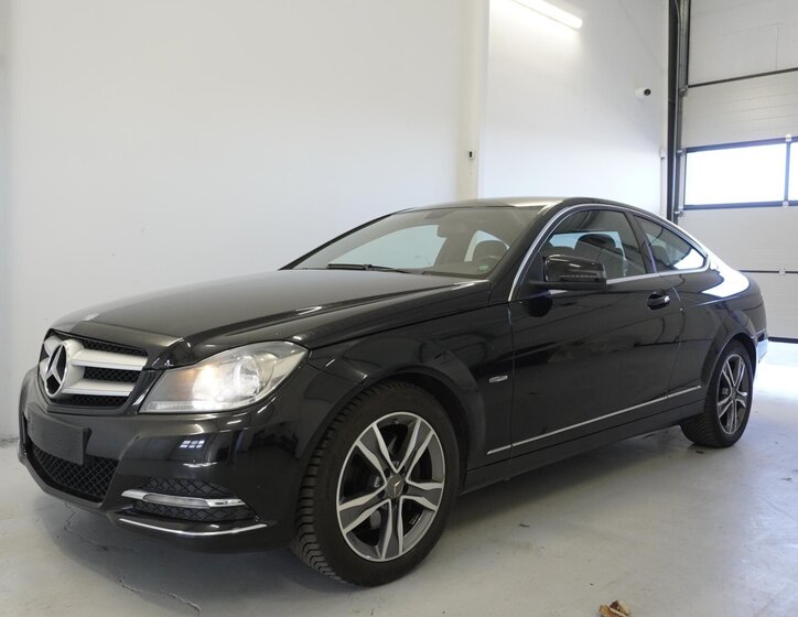 Mercedes-Benz Třídy C Ostatní 3,5 l 228 kw