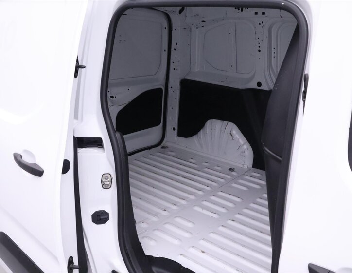 Peugeot Partner Ostatní 1,5 l 75 kw