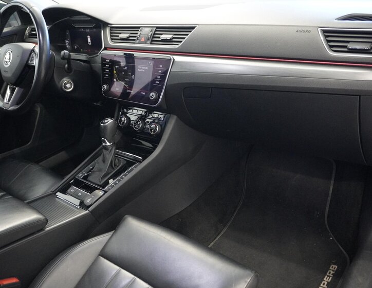 Škoda Superb Kombi 1,5 l 110 kw