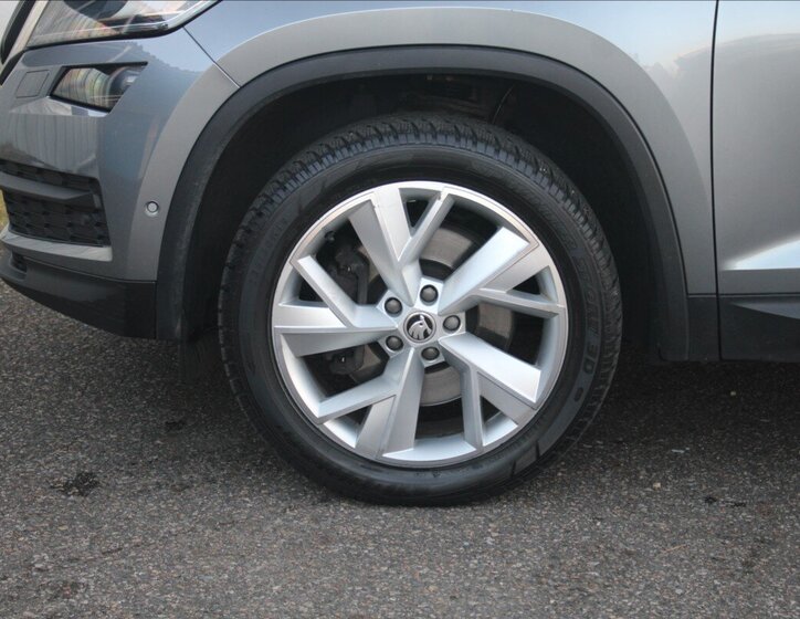 Škoda Kodiaq SUV / Terénní 2,0 l 140 kw