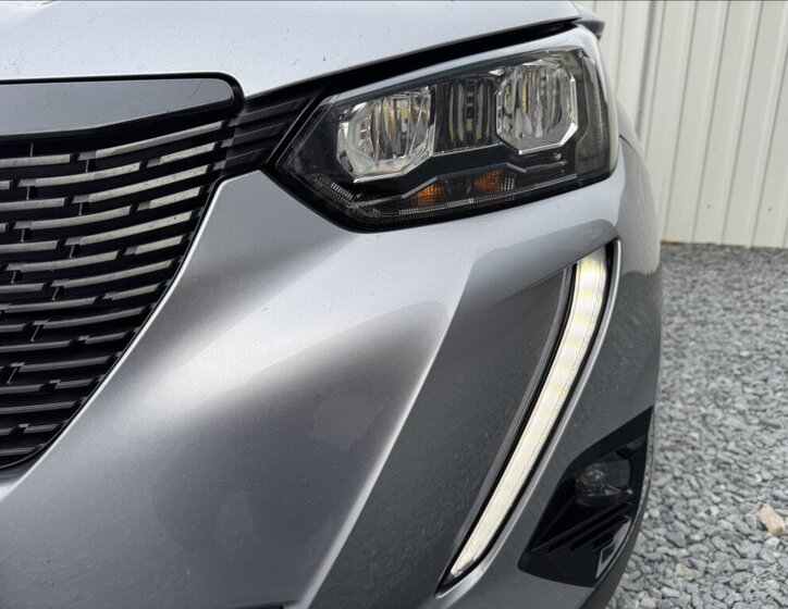 Peugeot 2008 SUV / Terénní 1,2 l 96 kw