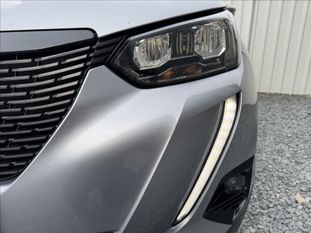 Peugeot 2008 SUV / Terénní 1,2 l 96 kw