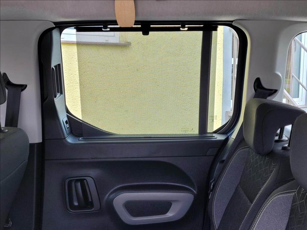 Peugeot Rifter MPV 1,5 l 96 kw